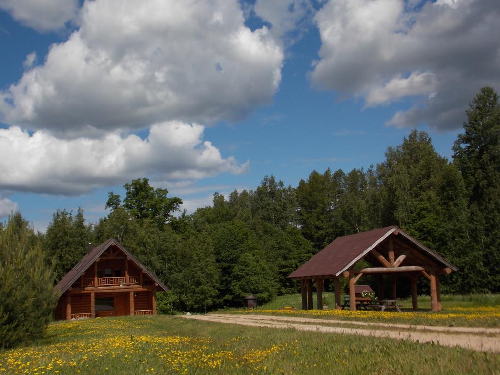 Guest House Kalnini Kārļi Exterior foto